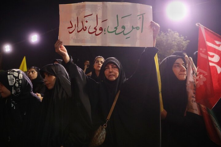 میدان انقلاب ۲۹خرداد