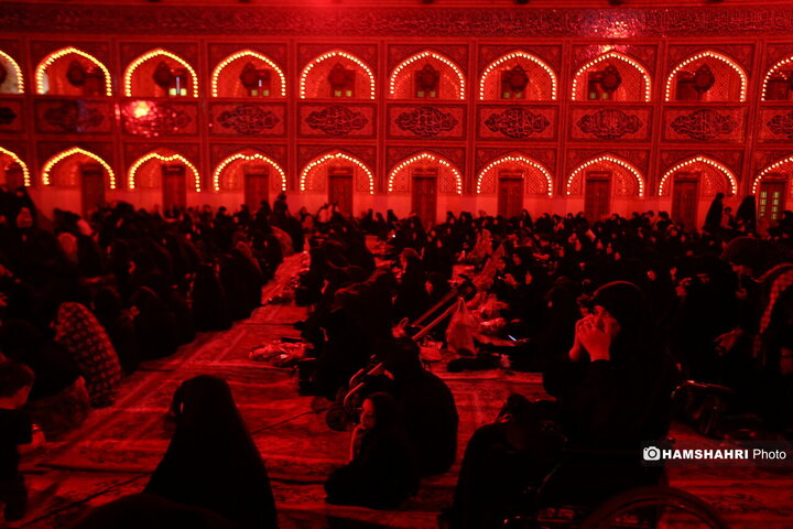 عزاداری شب پنجم محرم در امامزاده صالح (ع)