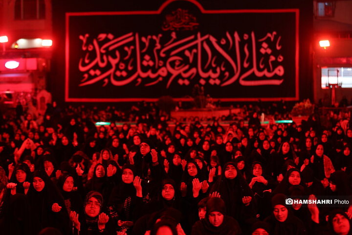 عزاداری شب پنجم محرم در امامزاده صالح (ع)