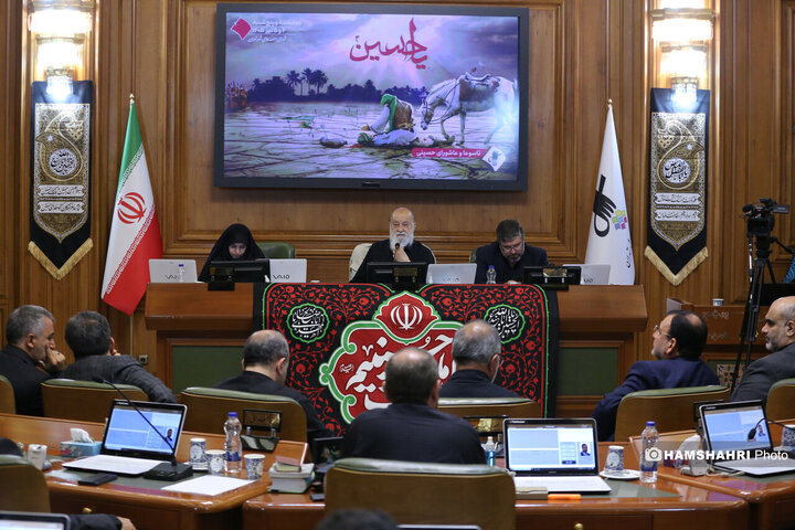 جلسه شورای شهر با محور تشییع رهبر شهید انقلاب
