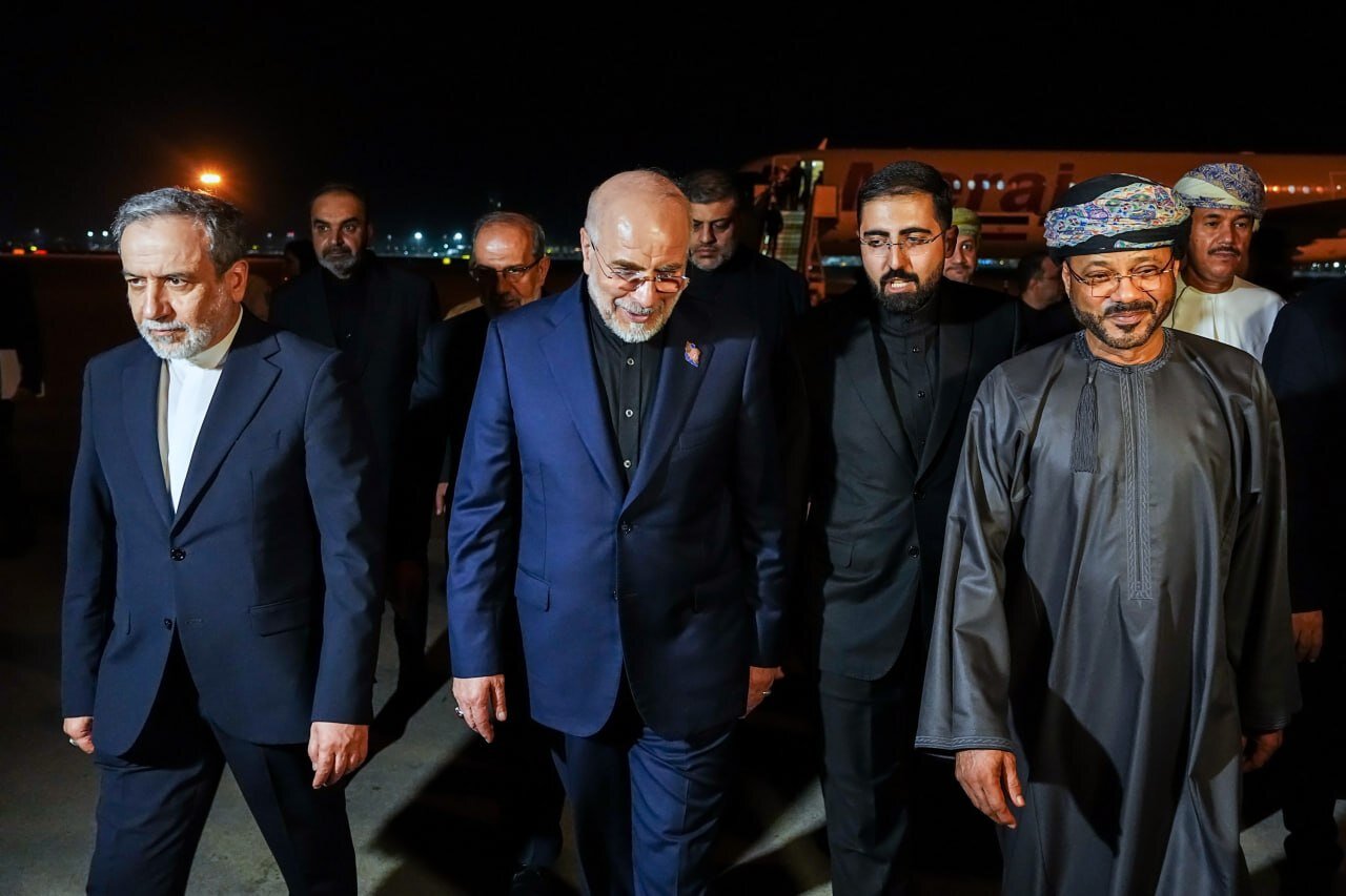 تصاویر استقبال گرم عمانی‌ها از هیئت ایرانی؛ ببینید