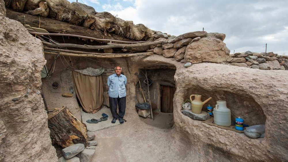 در این روستای ایران استفاده از تلویزیون و نوشیدن چای ممنوع بوده!
