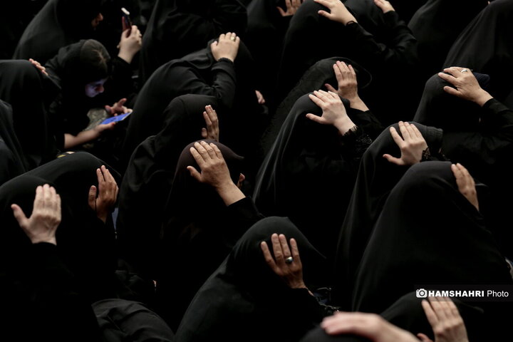 مراسم عزاداری سیدالشهدا (ع) در حسینیه تاریخی سادات اخوی تهران