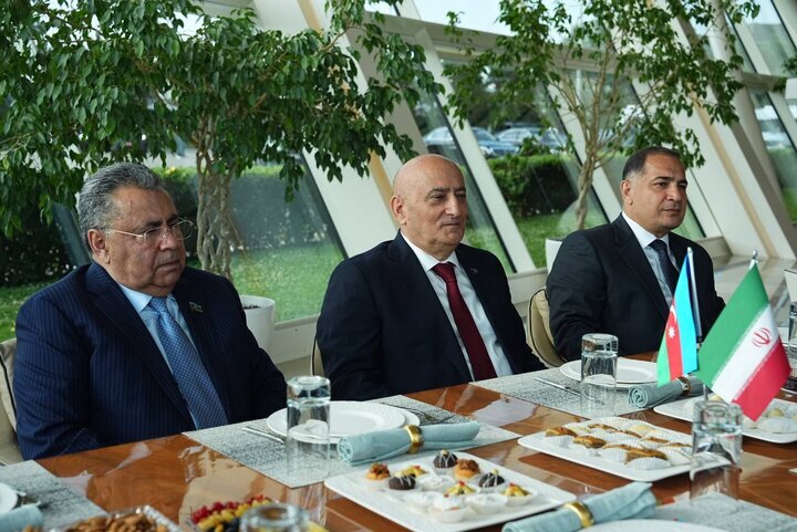 قاسم‌لی در دیدار با قالیباف: به هیچ عنوان طرفدار جنگ در همسایگی خودمان نیستیم