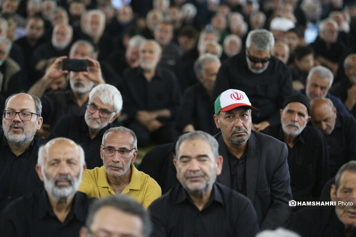 نماز جمعه تهران به امامت حاج علی‌اکبری اقامه شد