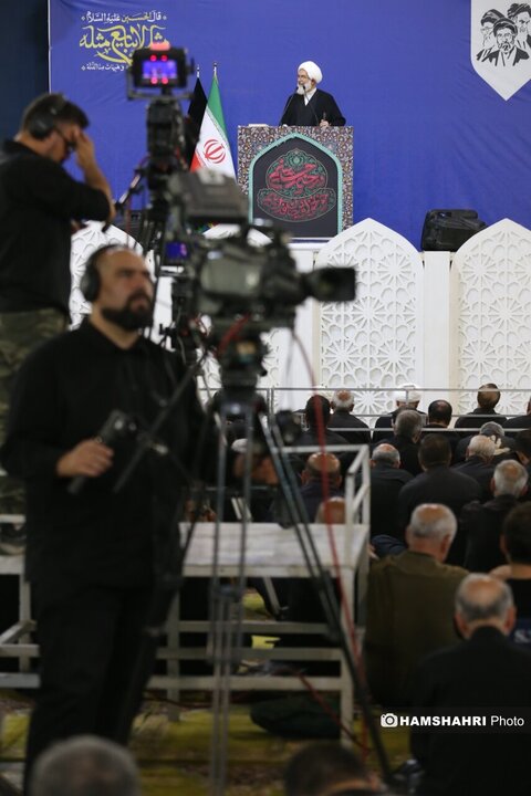 نماز جمعه تهران به امامت حاج علی‌اکبری اقامه شد