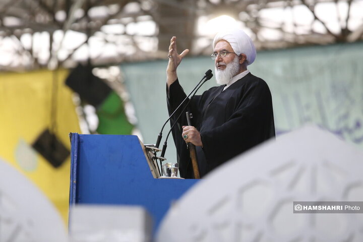 نماز جمعه تهران به امامت حاج علی‌اکبری اقامه شد