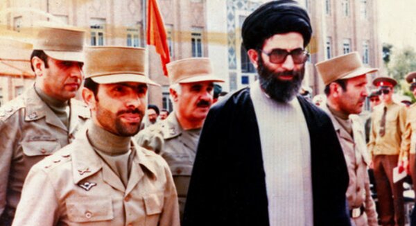 نخستین‌بار منتشر شد+ ویدئو | پیش‌بینی جالب رهبر شهید درباره ارتش محقق شد | تصاویری از شهیدان صیاد شیرازی و آیت‌الله سیدعلی خامنه‌ای در دافوس