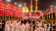 متفاوت‌ترین پوشش دسته عزاداری در کربلا + ویدئو | تصاویری از عزاداران موکب «قنادیل السماء»