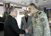 تصاویر دیدار عراقچی با امیر ایرانی | بازدید از وسایل شخصی شهدای ناوشکن «دنا»
