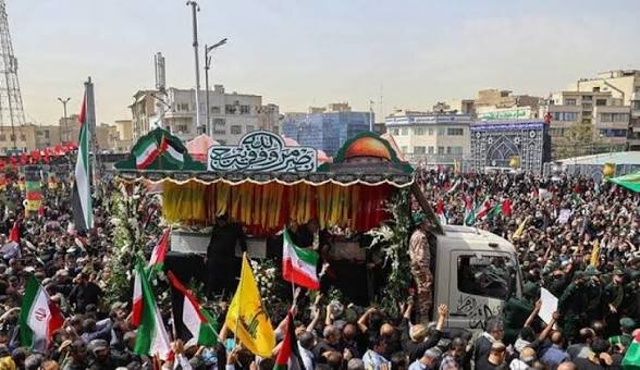در مراسم تشییع رهبر شهید حتما این وسایل را با خود ببرید