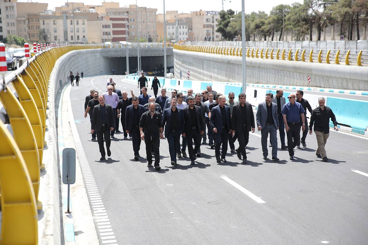 افتتاح زیرگذر حکیم