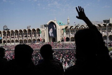 محدودیت‌های ترافیکی از امشب آغاز می‌شود | جزئیات محدودیت‌ها در قم | زائران ۵ استان در صدر ورود به تهران