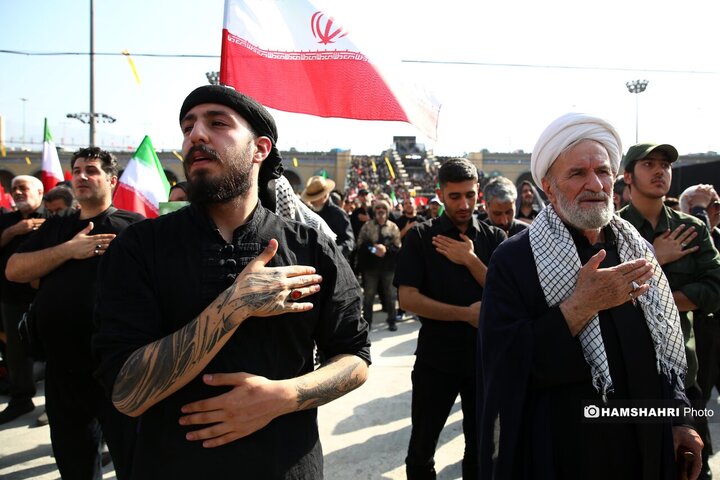 اولین روز مراسم وداع با رهبر شهید انقلاب - ۲