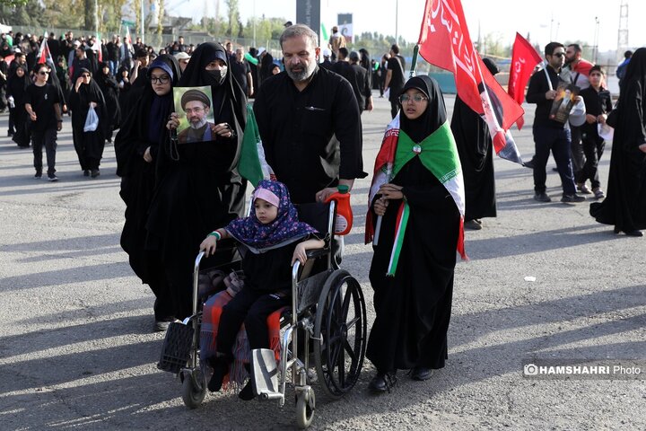 اولین روز مراسم وداع با رهبر شهید انقلاب - ۲