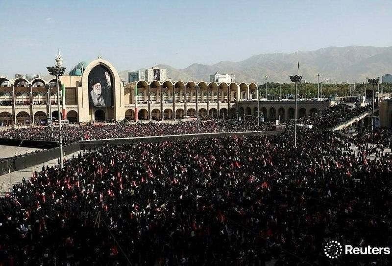 تصاویر رویترز از مراسم وداع با رهبر انقلاب؛ ببینید