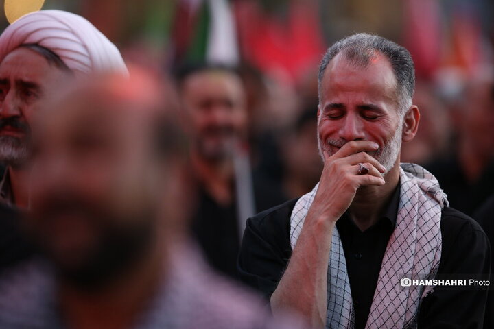 اقامه نماز بر پیکر رهبر شهید انقلاب در مصلای تهران