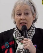 فعال رسانه ای غرب: آیت الله خامنه‌ای شخصیتی شگفت انگیز داشت!