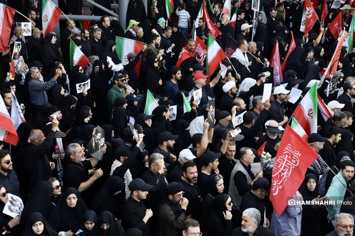 تشییع رهبر شهید انقلاب