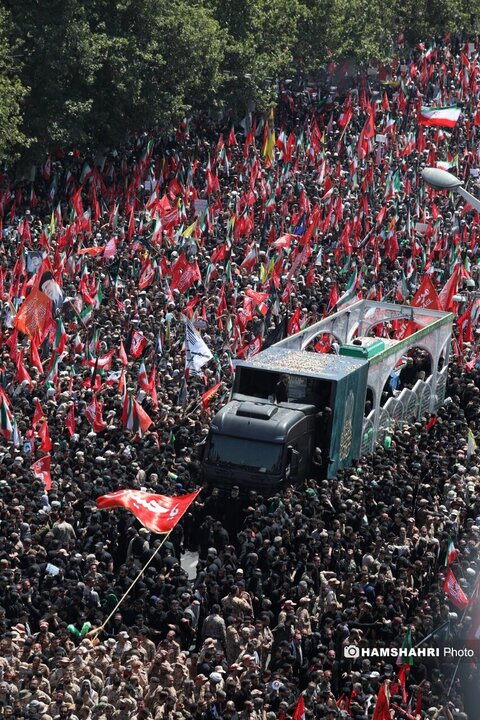 رهبر شهید
