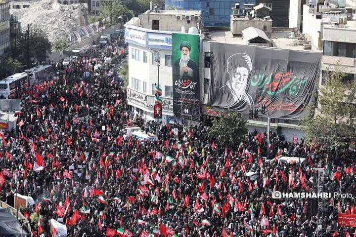 رهبر شهید