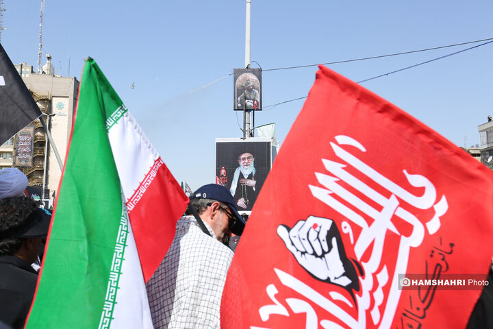تشییع پیکر رهبر شهید در تهران