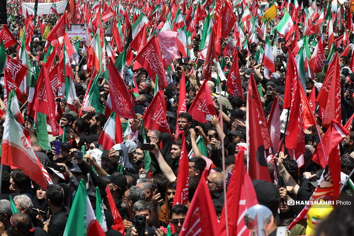 مراسم تشییع پیکر مطهرآیت‌الله سیّدعلی خامنه‌ای در تهران