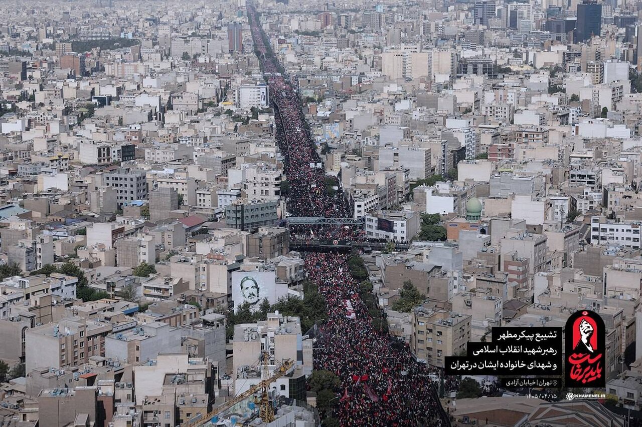 تصاویر هوایی از بدرقه میلیونی آقای شهید ایران در تهران