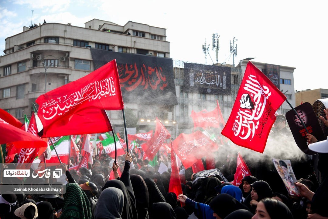 پیام فرامرزی تشییع رهبر شهید در عراق
