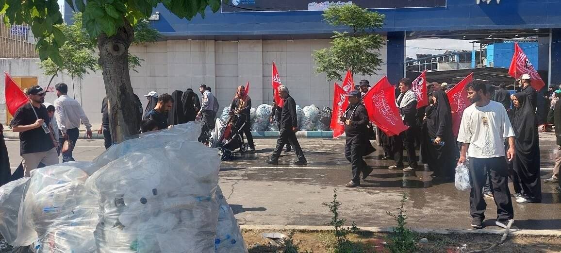 آغاز پاکسازی پایتخت پس از ۳ روز میزبانی از تشییع کنندگان رهبر شهید | تصاویر
