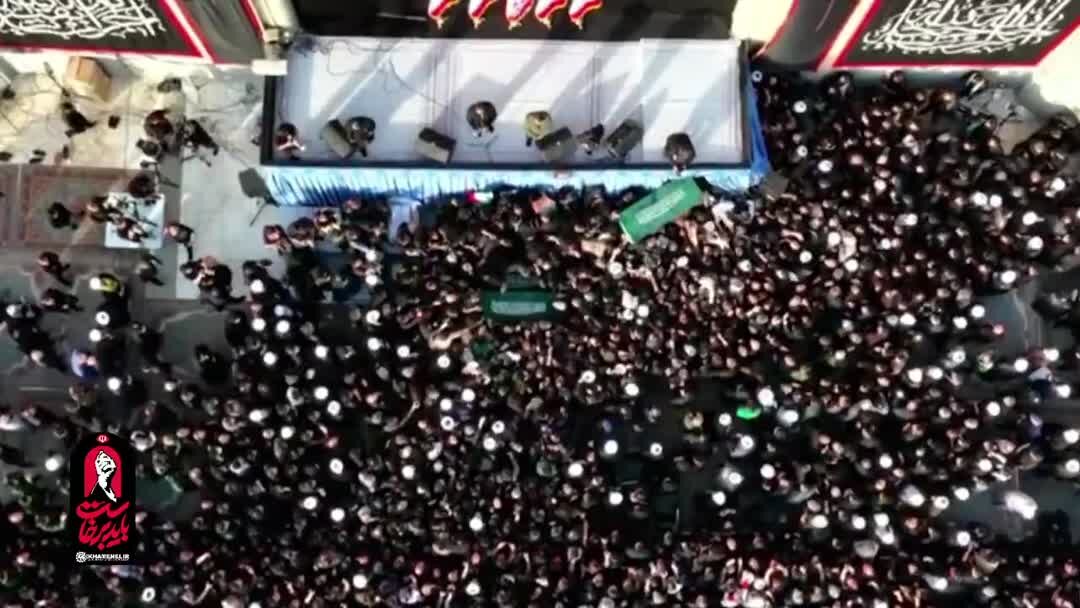 اقامه نماز بر پیکر رهبر شهید توسط آیتالله جوادی آملی
