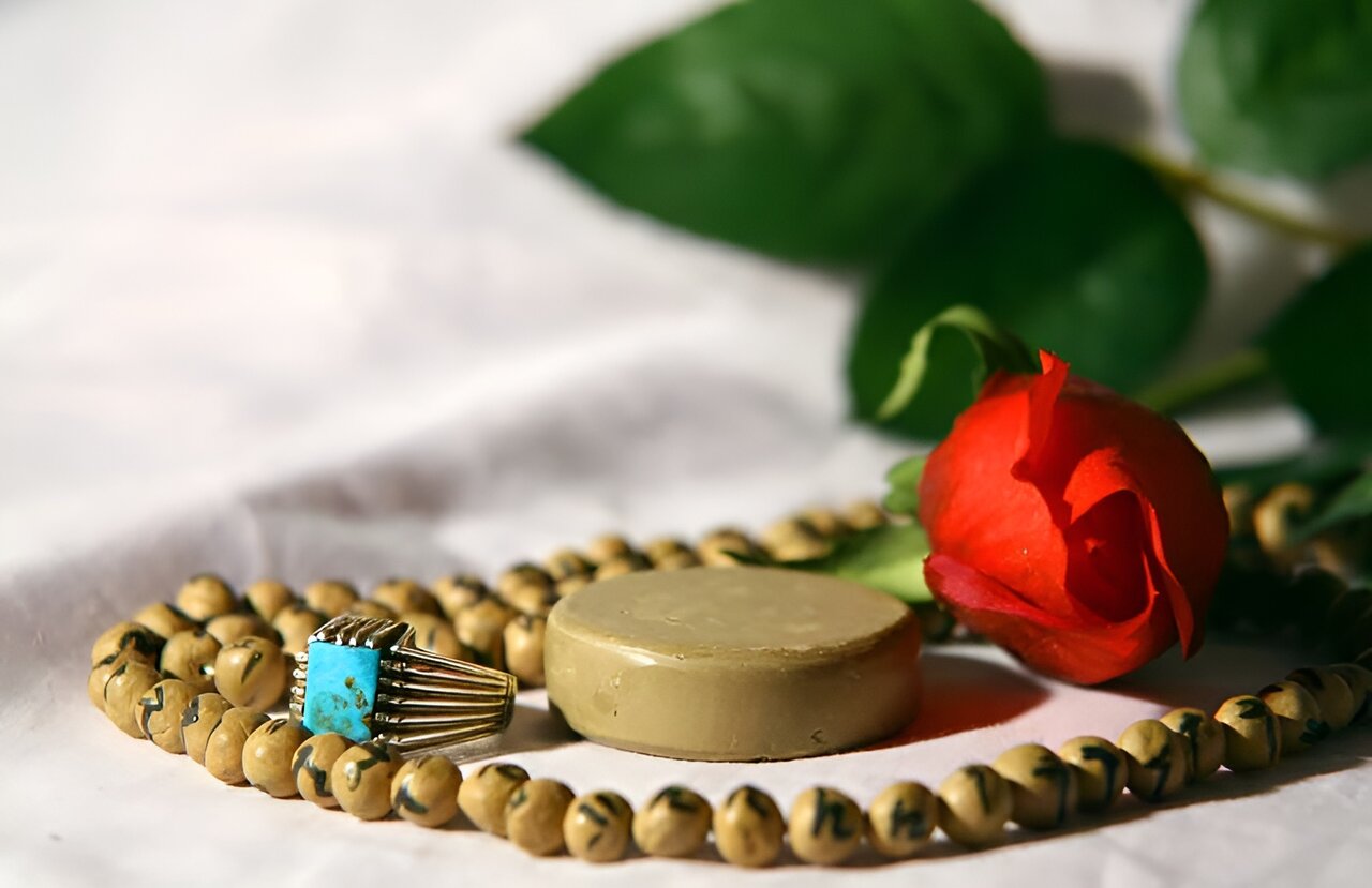 روش خواندن نماز شب اول قبر و احکام آن