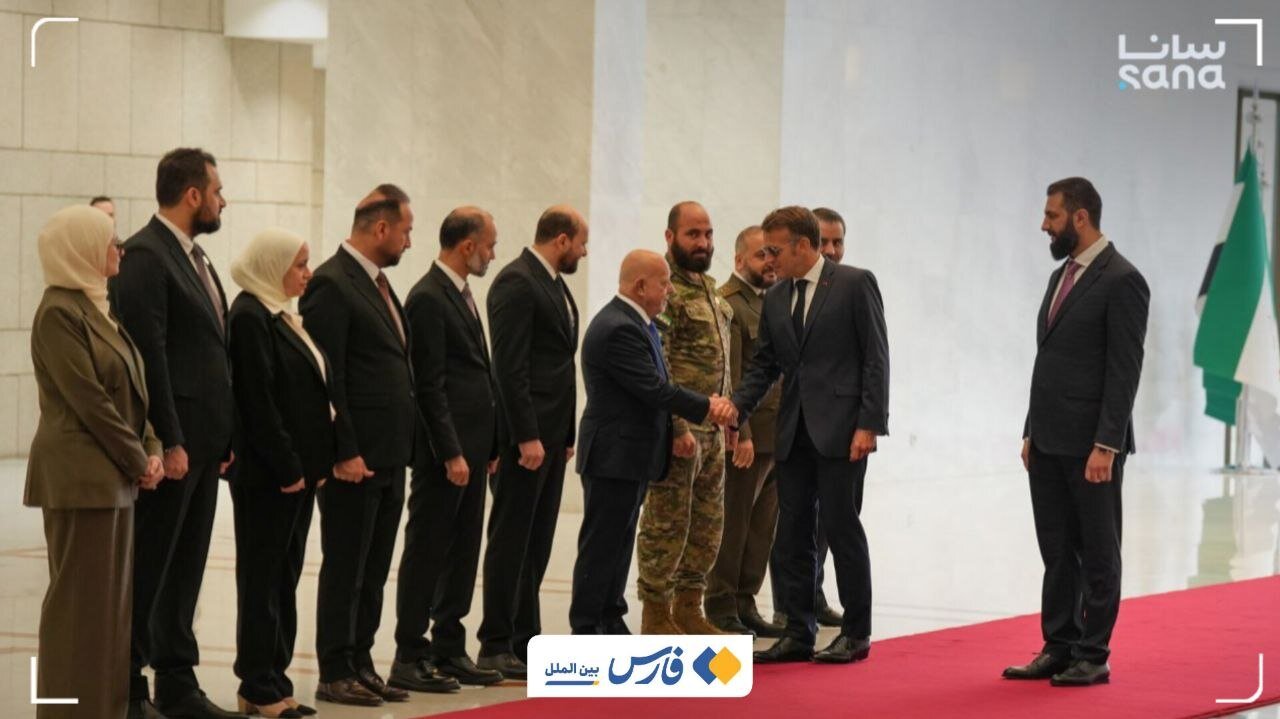 استقبال جولانی از ماکرون در کاخ ریاستجمهوری دمشق+ تصاویر