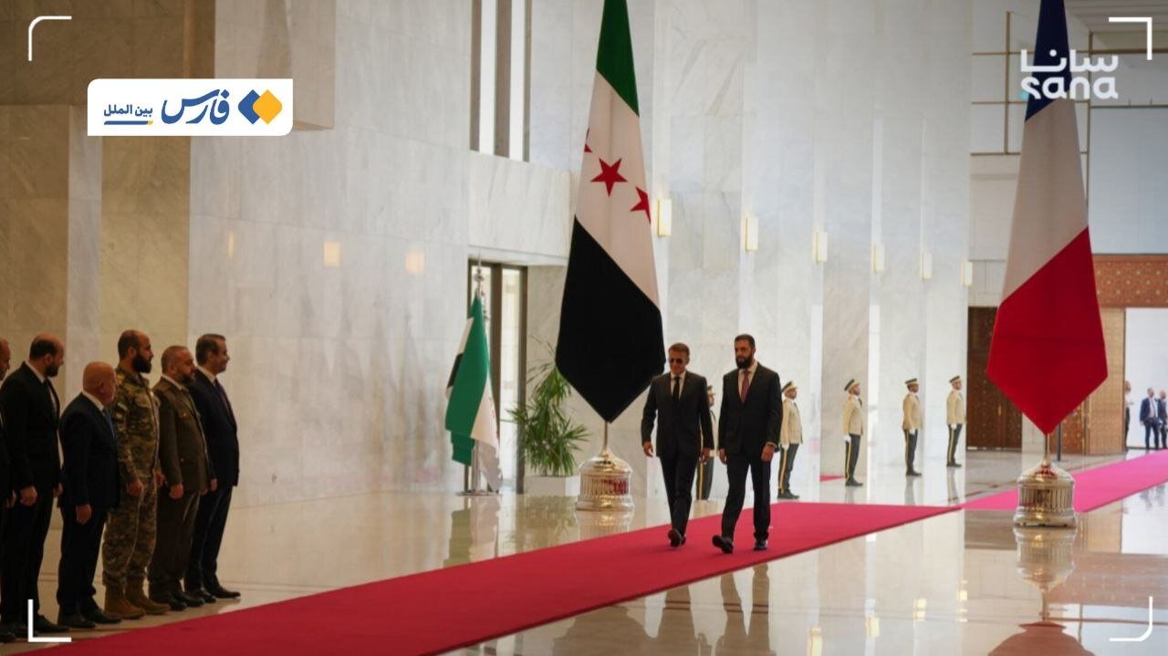 استقبال جولانی از ماکرون در کاخ ریاست‌جمهوری دمشق+ تصاویر