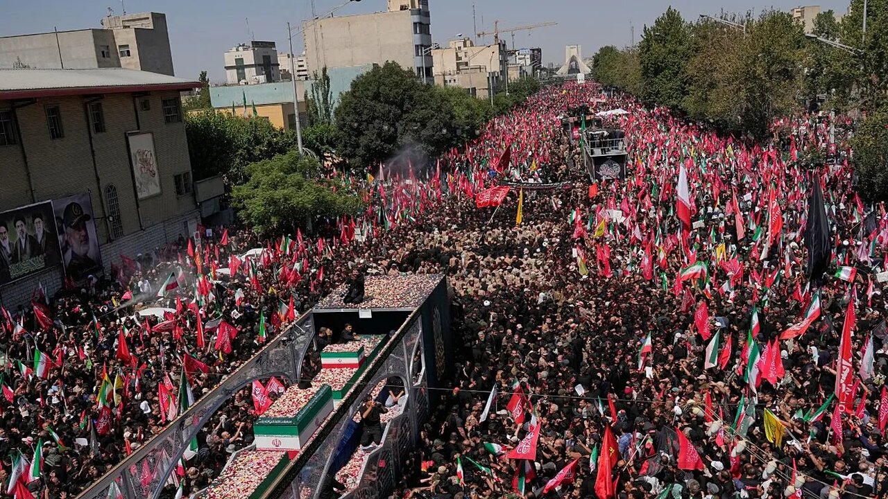 تشیع رهبر انقلاب
