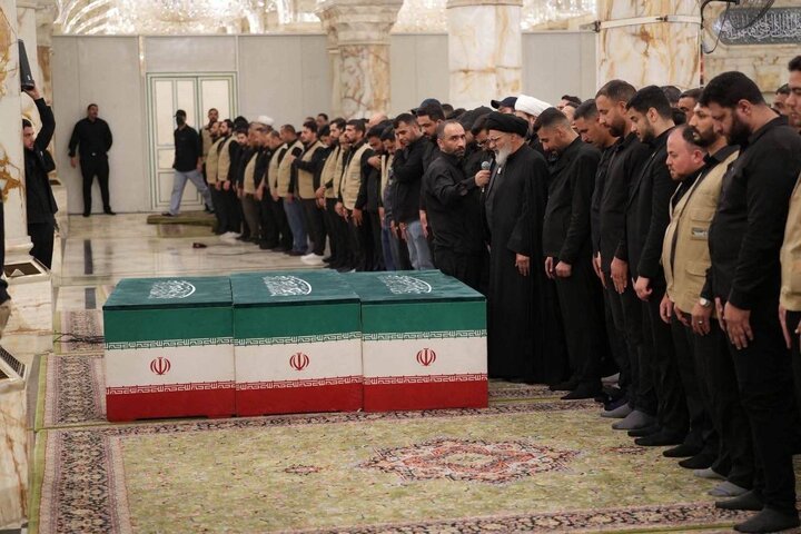 اقامه نماز در نجف