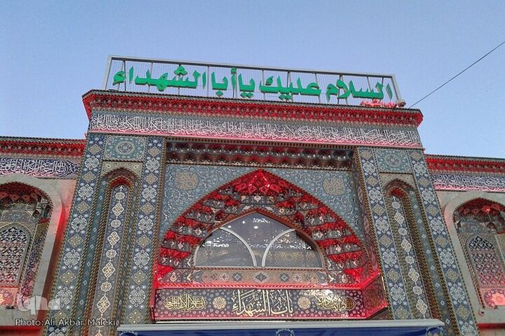 ظرفیت بین‌الحرمین تکمیل شد |‌ درهای حرم مطهر حضرت اباعبدالله الحسین (ع) بسته شد