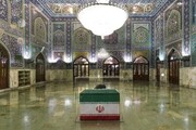 محل دقیق مرقد رهبر شهید انقلاب و اعضای خانواده ایشان در حرم مطهر امام رضا (ع) +عکس