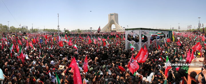 مراسم تشییع پیکر مطهرآیت‌الله سیّدعلی خامنه‌ای در تهران
