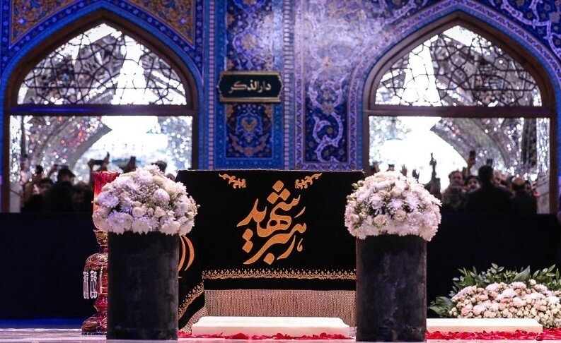 همسایه خورشید | گزارش تصویری از حضور میلیونی زائران در رواق دارالذکر حرم رضوی