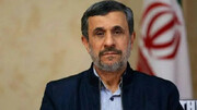 محمود احمدی‌نژاد به سفارت قطر رفت + عکس