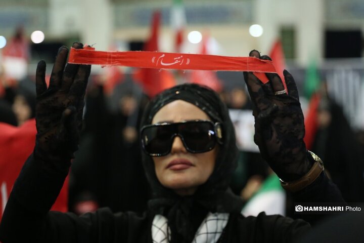 مراسم بزرگداشت آقای شهید ایران در مصلی تهران
