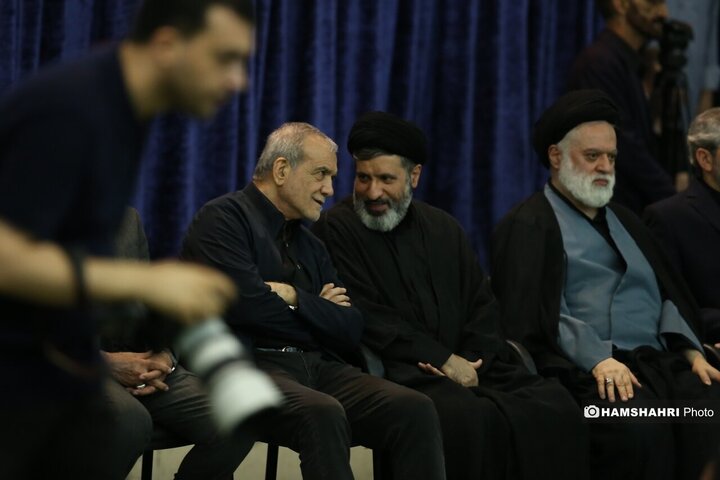 مراسم بزرگداشت آقای شهید ایران در مصلی تهران