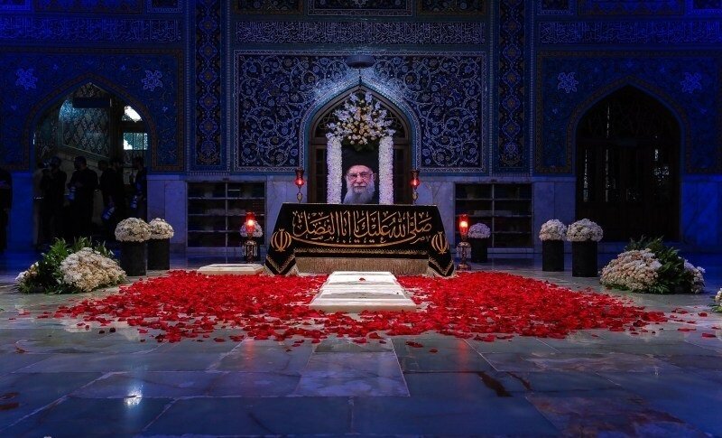 یاد رهبر شهید ایران در بین‌الحرمین و جنوب عراق؛ ببینید