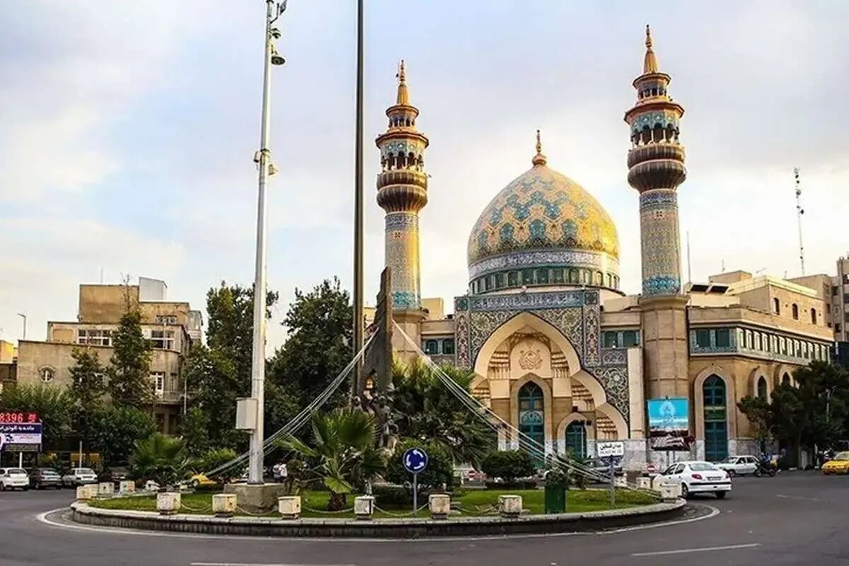 سردیس حاج رمضان در میدان فلسطین رونمایی میشود