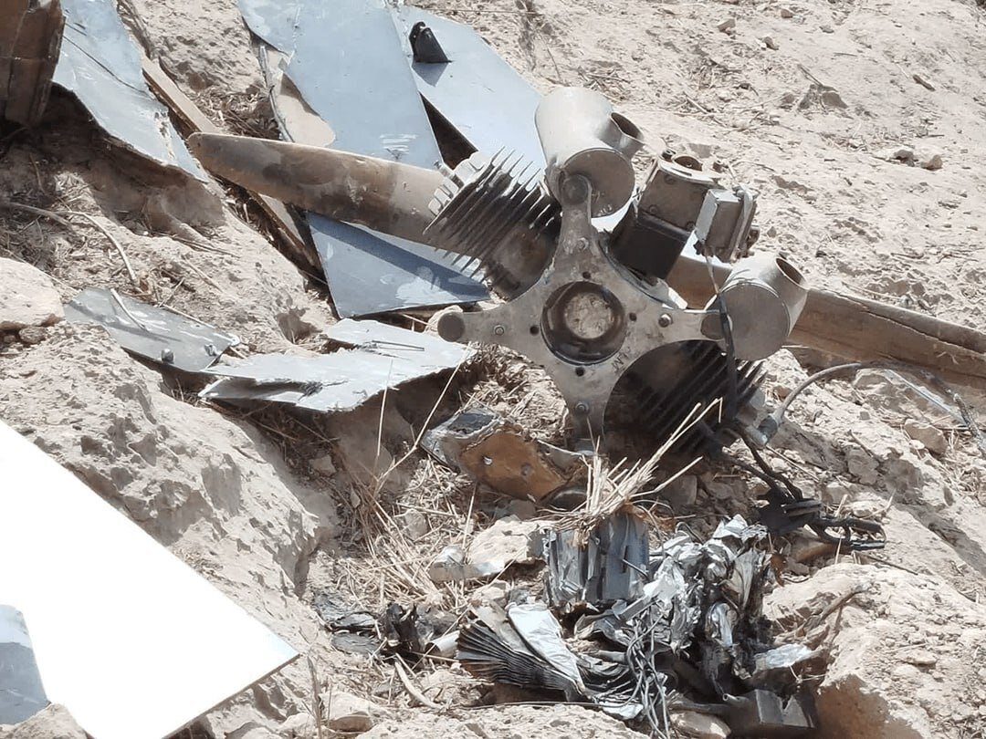 تصاویر انهدام پهپاد آمریکایی «لوکاس» در آسمان بندرعباس تصاویر انهدام پهپاد آمریکایی «لوکاس» در آسمان بندرعباس