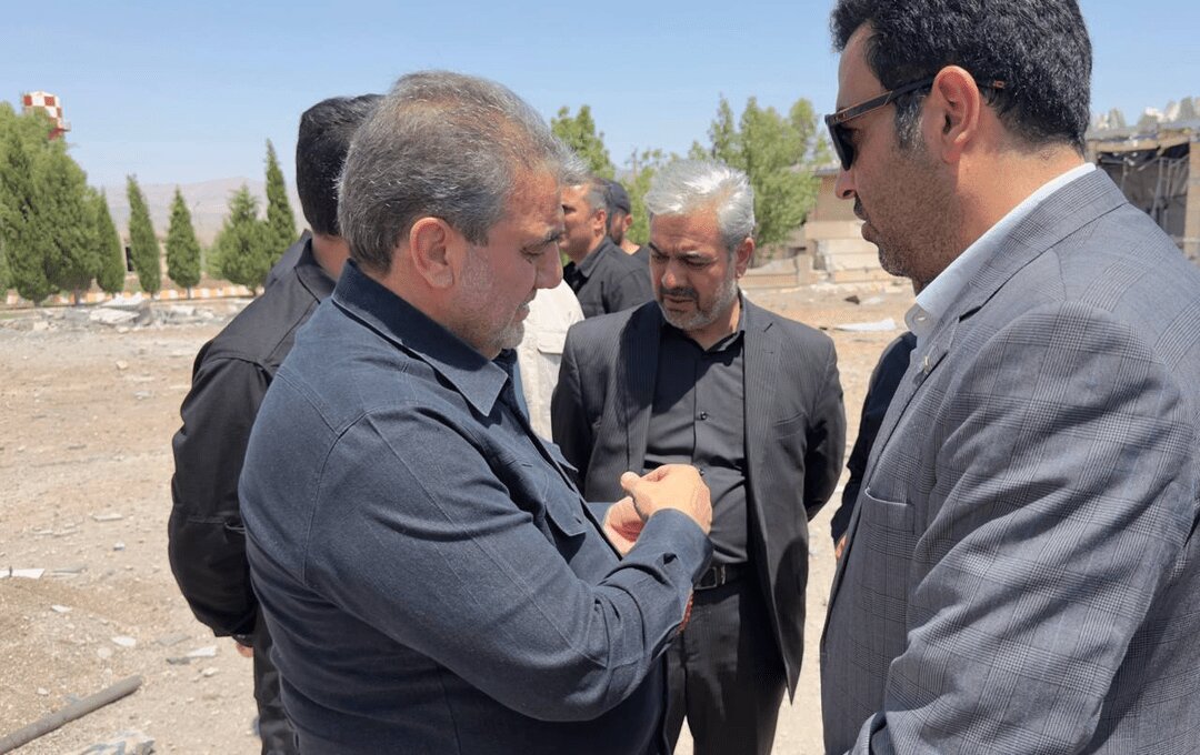 ساعت ۳:۱۵ بامداد؛ برخورد ۲موشک به فرودگاه سمنان | تصاویر و توضیحات استاندار از آخرین وضعیت