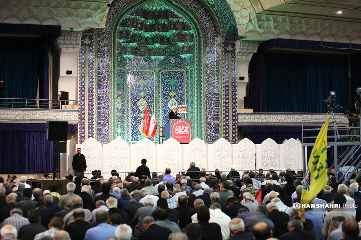 نماز جمعه تهران به امامت حجت الاسلام حاج علی اکبری