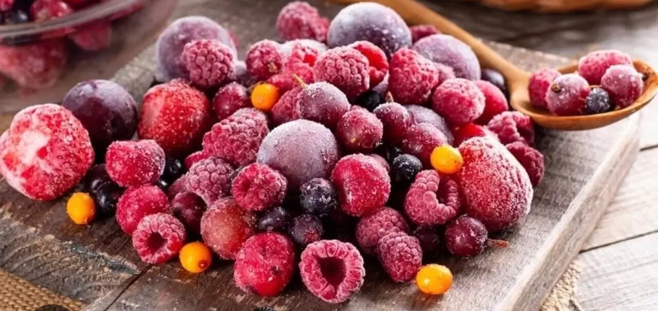 این میوههای تابستانی را بهتر است منجمد بخورید