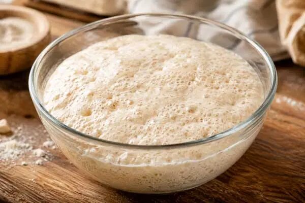 برای داشتن یک نان شیرمال با بافتی لطیف و پنبه‌ای باید این فوت کوزه گری را بدانید